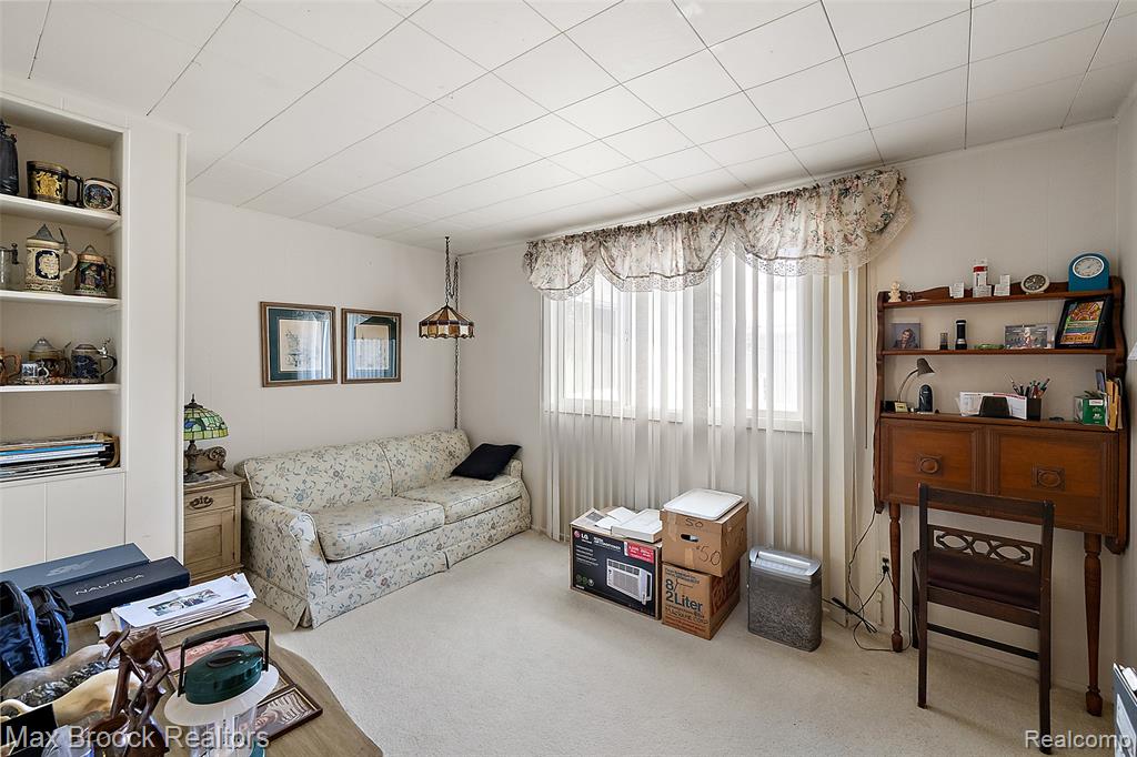 4848 Willow Lane, Orchard Lake Village, MI 48324 — Photo 12
