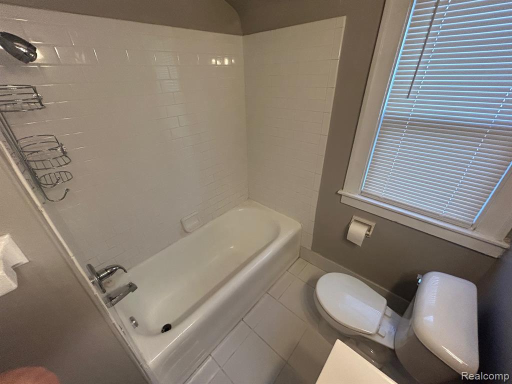 14716 Archdale Unit 2 Street, Detroit, MI 48227 — Photo 21