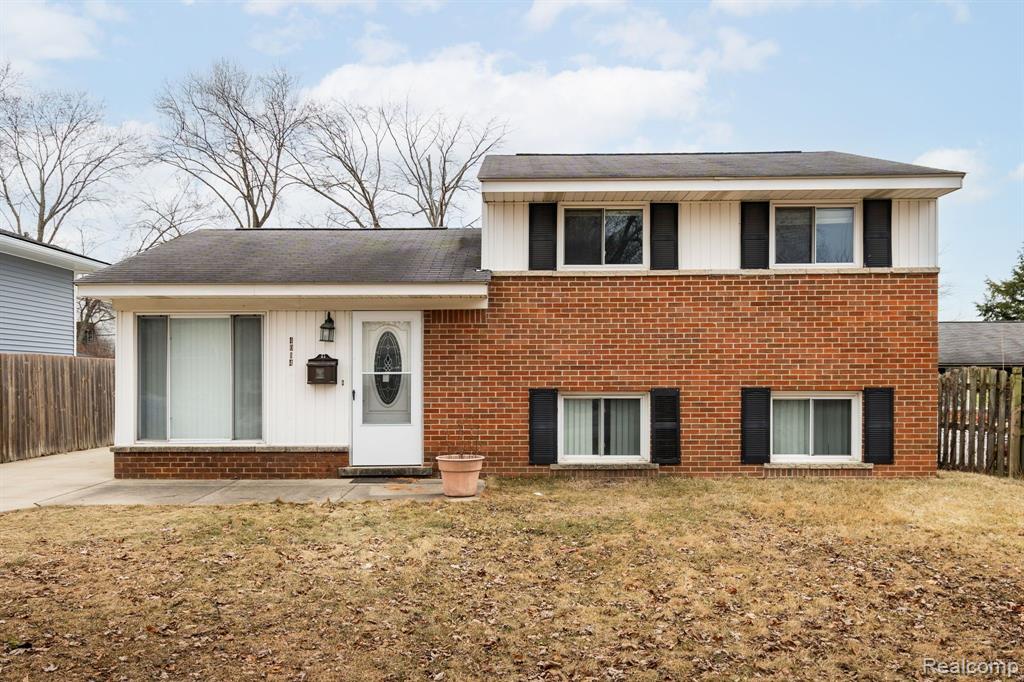 4014 DEVON Road, Royal Oak, MI 48073 — front exterior