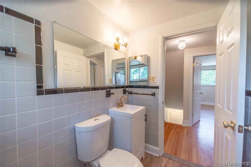 502 W Houstonia Avenue, Royal Oak, MI 48073 — Photo 16