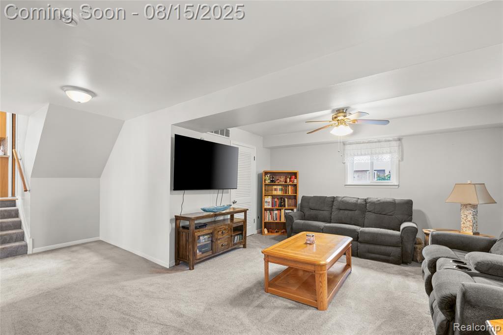 7822 Hillcrest Boulevard, Westland, MI — Photo 11