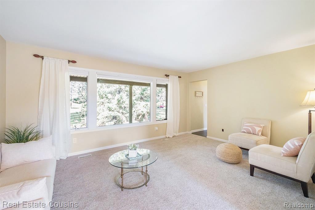 6273 Hill Road, Swartz Creek, MI 48473 — Photo 5