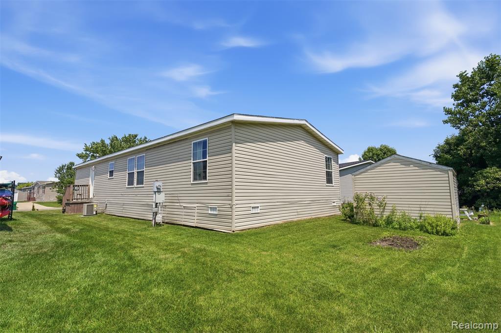 11802 Stoneridge Court, South Lyon, MI 48178 — Photo 26