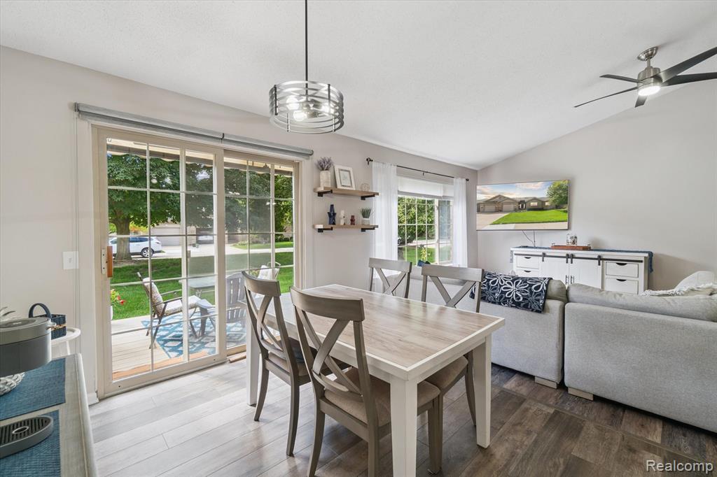 22185 Quail Run Circle, 3, South Lyon, MI 48178 — Photo 16