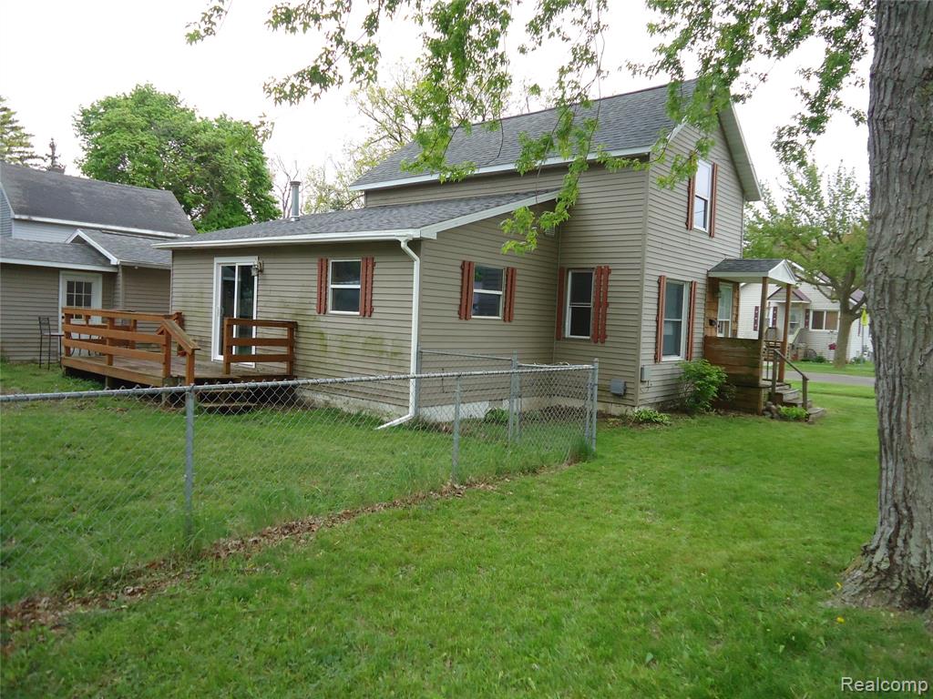 304 Williamette Avenue, Alma, MI 48801 — Photo 35