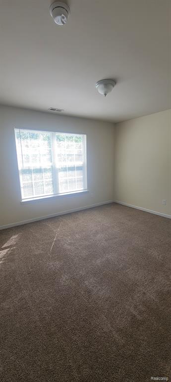 27635 Hidden Oaks Drive, Trenton, MI 48183 — Photo 8