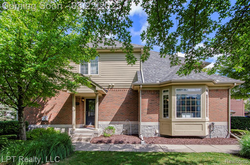 53043 CELTIC Drive, Shelby Twp, MI 48315 — Photo 2