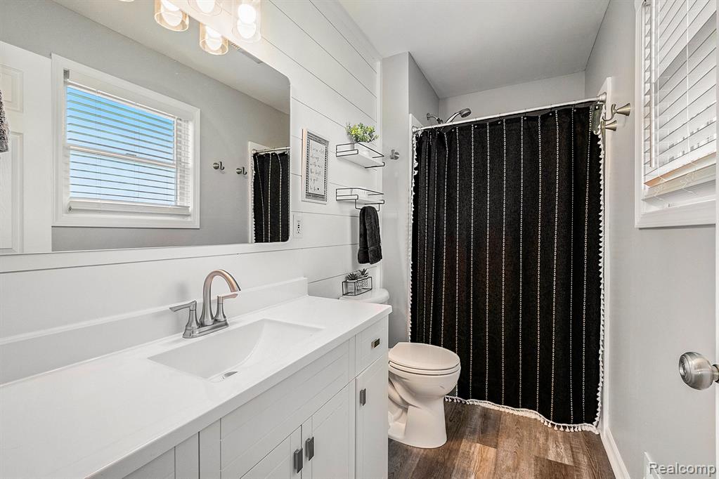 9437 Sheridan Road, Gaines Vlg, MI 48436 — Photo 17