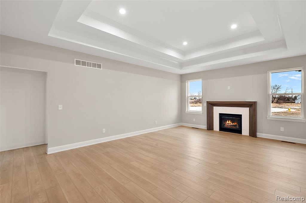 28324 Nadia Lane, New Baltimore, MI 48047 — Photo 17