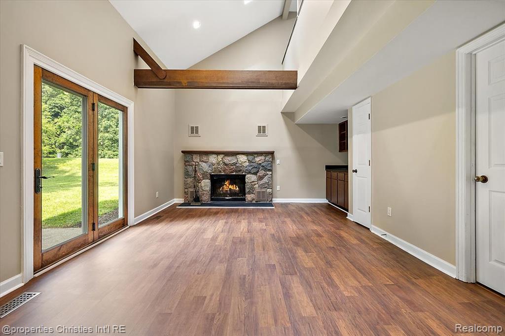 4069 Harbor Vista Drive, Orchard Lake Village, MI 48323 — Photo 22
