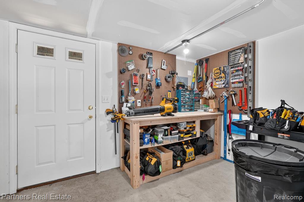 1617 Red Hickory Court, Howell, MI 48855 — Photo 36