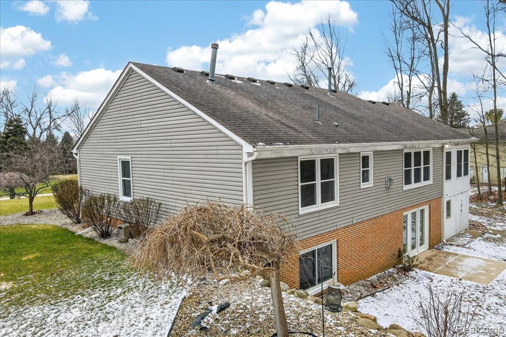 6828 Country Lane Drive, Davisburg, MI 48350 — Photo 26
