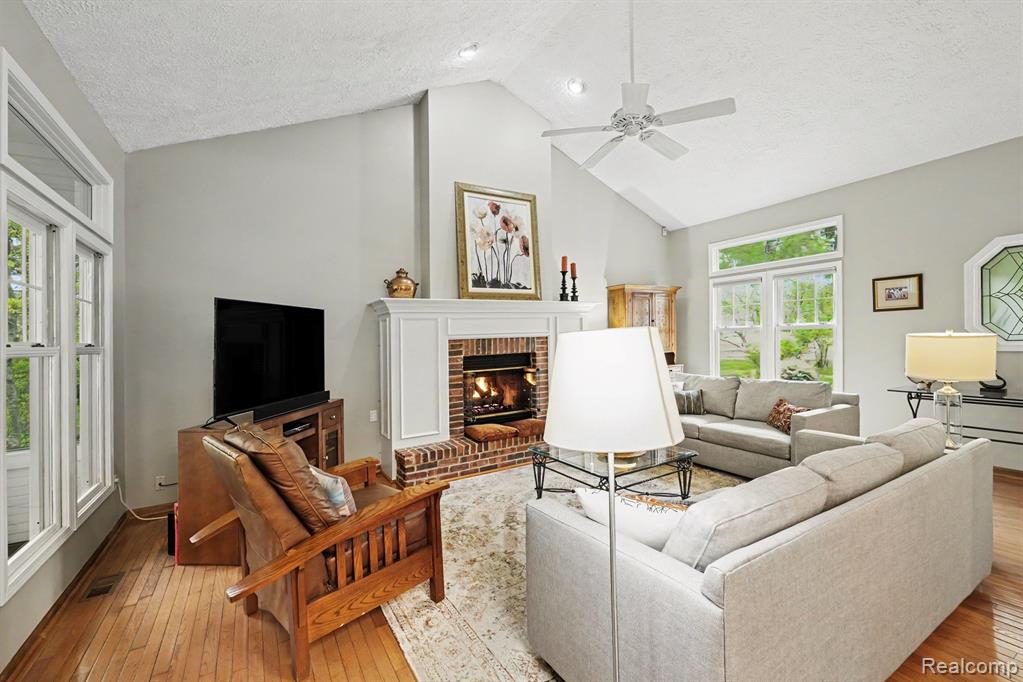 7690 Allen Road, Clarkston, MI 48348 — Photo 5