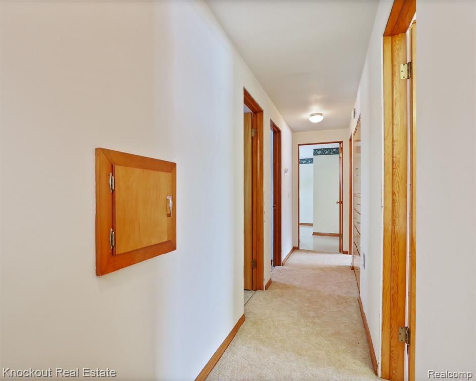 1105 S Mueller Road, Saginaw, MI 48601 — Photo 27