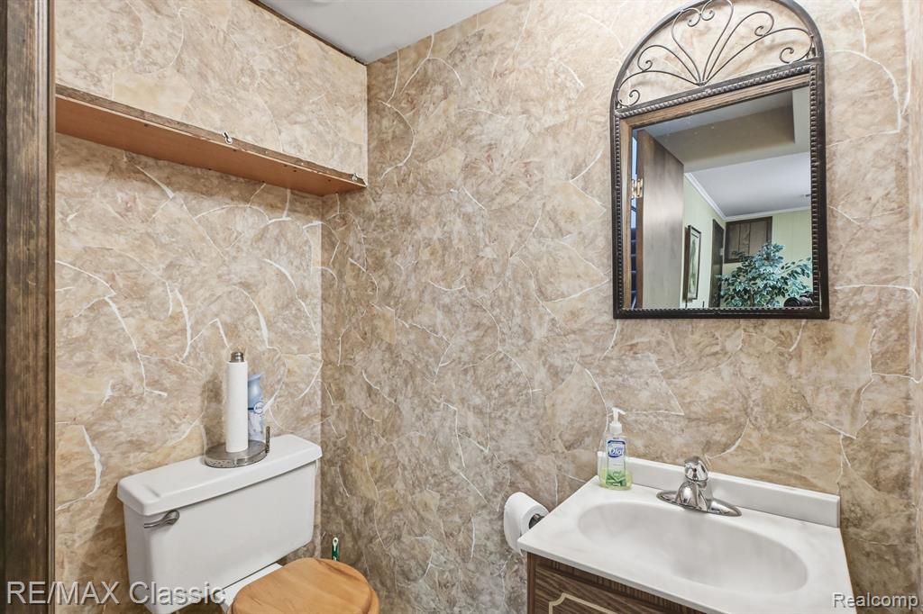 944 S Main Street, Plymouth, MI 48170 — Photo 13