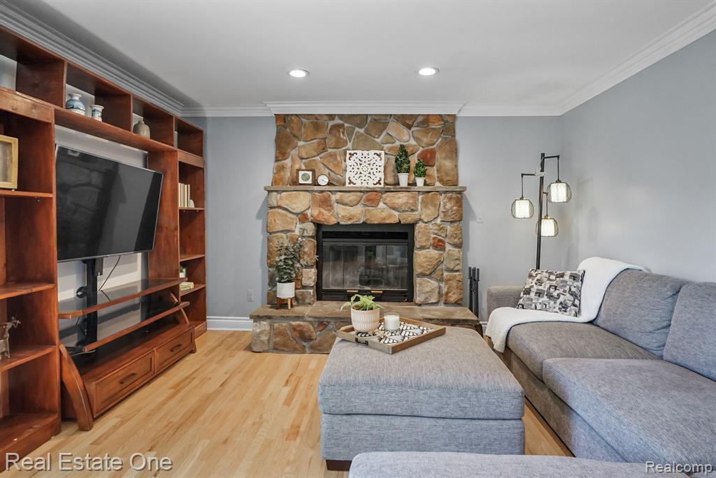 10124 Royce Drive, South Lyon, MI 48178 — Photo 16