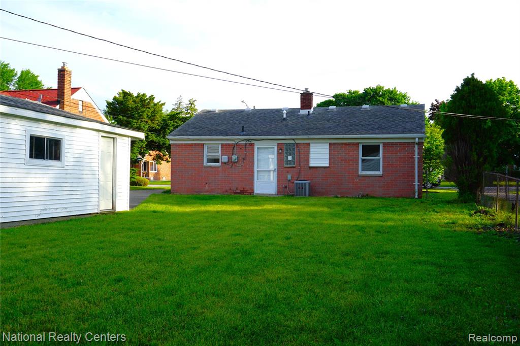 31743 Rush Street, Garden City, MI — Photo 5