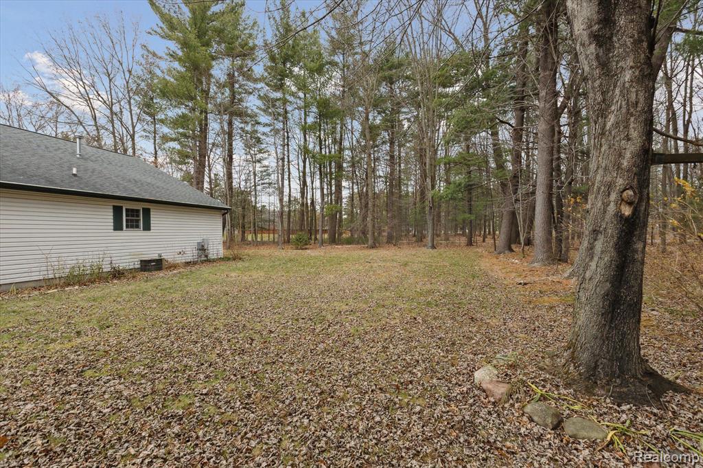 1050 PARK, St. Charles, MI 48655 — Photo 29