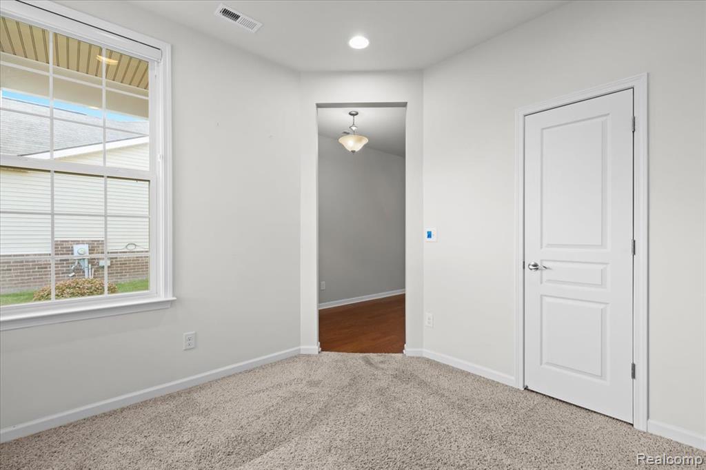 24338 Walloon Way, Brownstown, MI 48134 — Photo 24