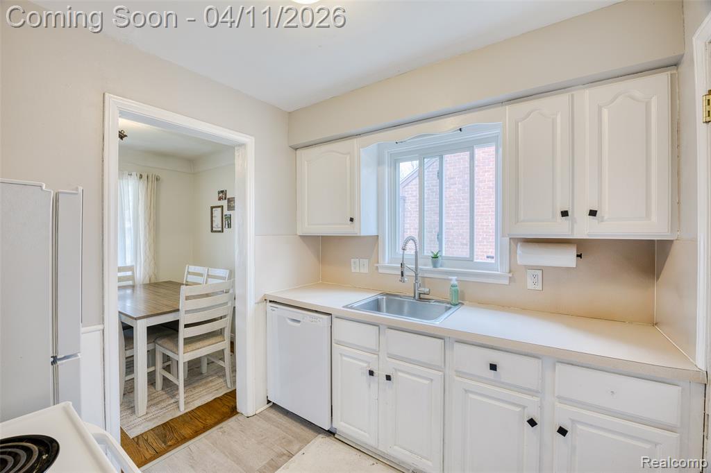 13499 Wesley Street, Southgate, MI 48195 — Photo 4