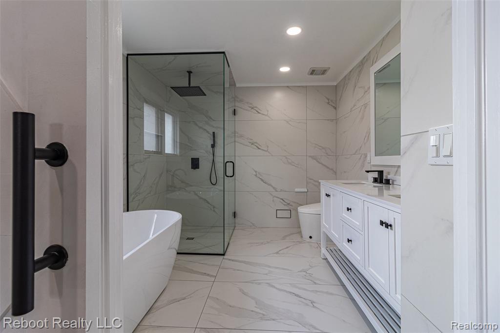 21294 Ascot Drive, Macomb, MI 48044 — Photo 54