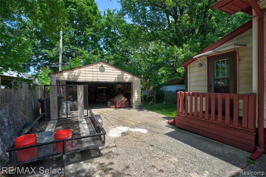 4233 Menton Street, Flint, MI 48507 — Photo 31