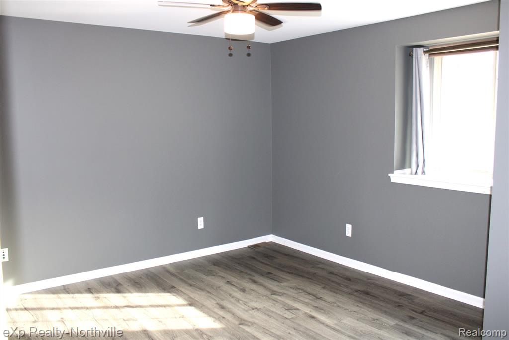 7244 Lavender Lane, 43, Waterford, MI 48327 — Photo 18