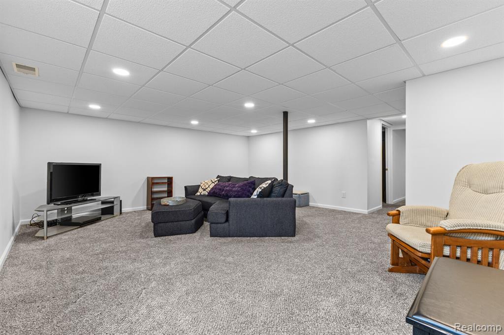 3333 Grove Lane, Auburn Hills, MI 48326 — Photo 35