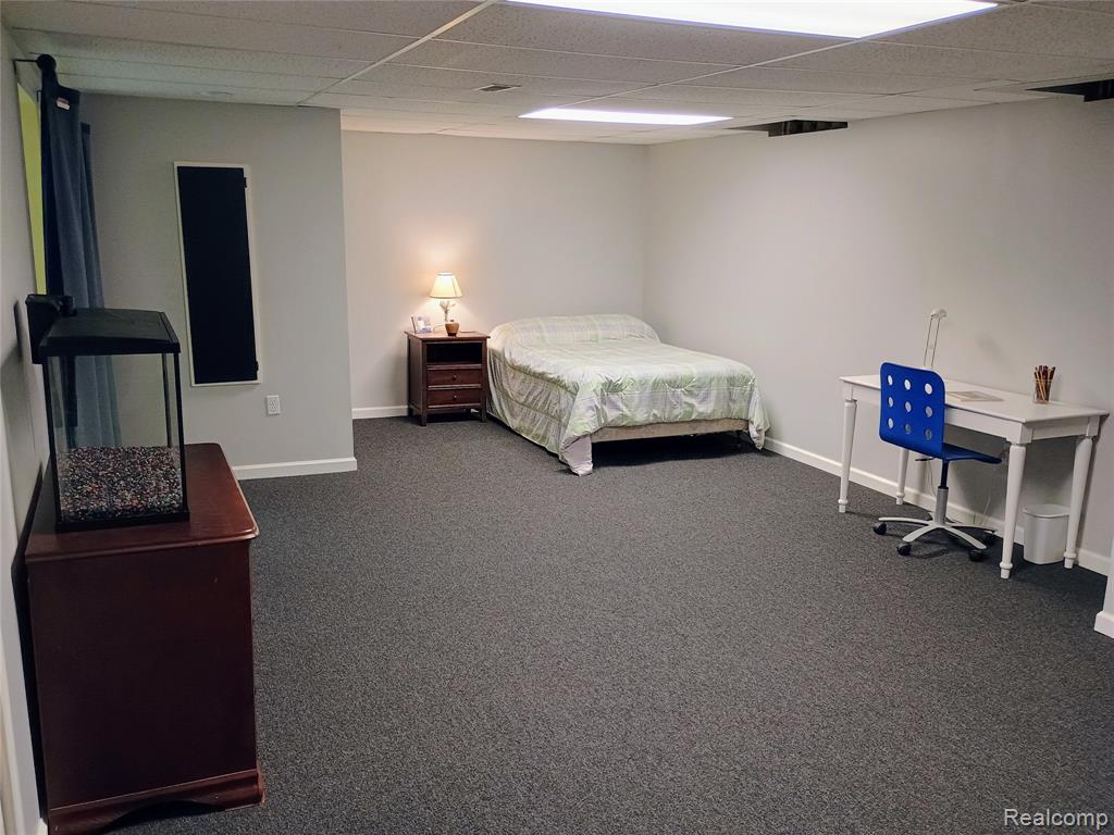 4111 Seymour Drive, Troy, MI 48098 — Photo 24