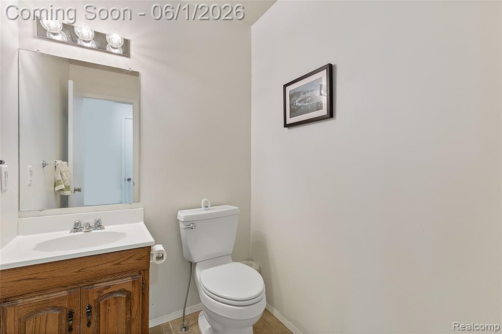 5389 Fox Ridge Circle, West Bloomfield, MI — Photo 16