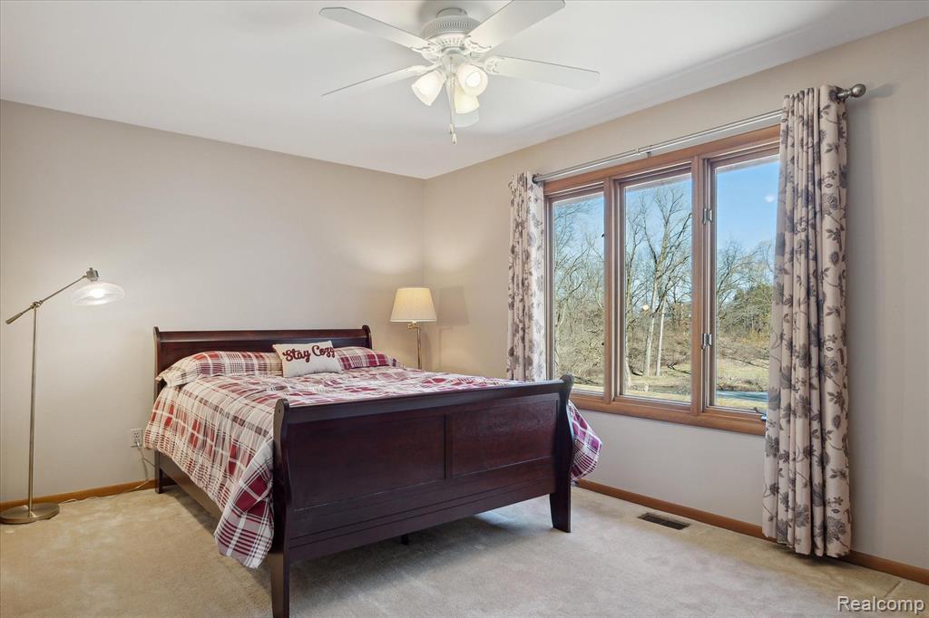 5836 DUTCH HILL Drive, Ann Arbor, MI 48105 — Photo 26