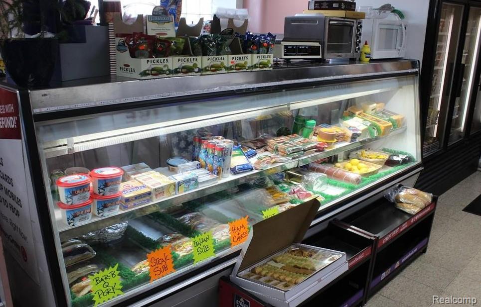 Photo 4