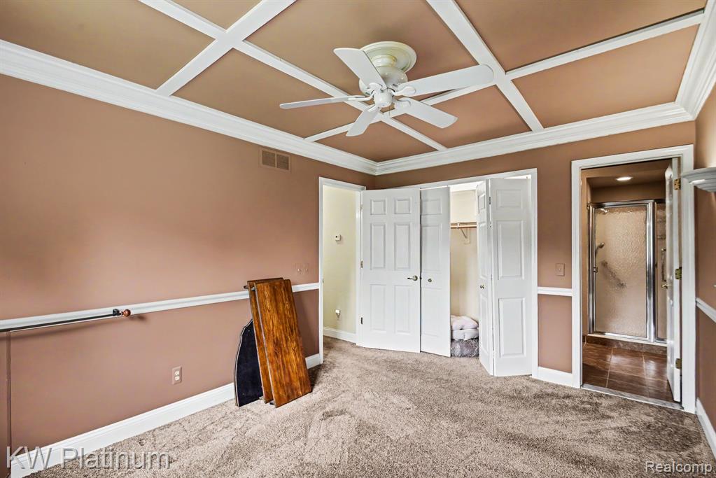 15640 Orchard Ridge Drive, Clinton Twp, MI 48038 — Photo 11