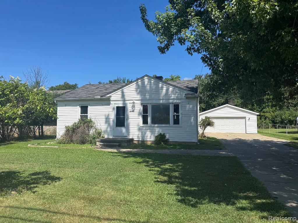 28860 Grayfield Drive, Farmington Hills, MI 48336