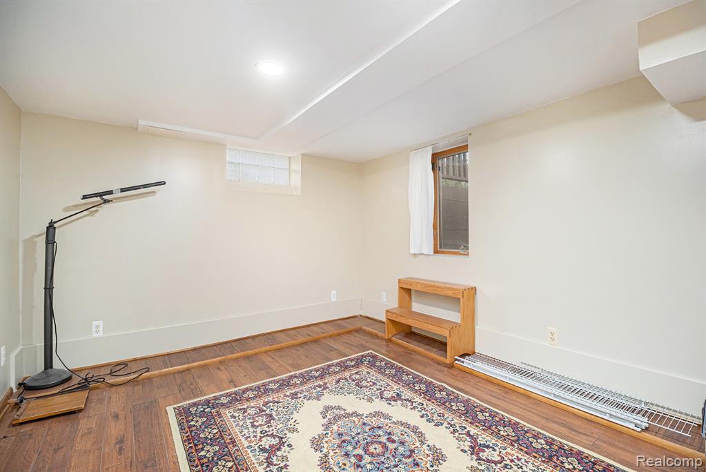 9101 Ball Street, Plymouth, MI 48170 — Photo 11