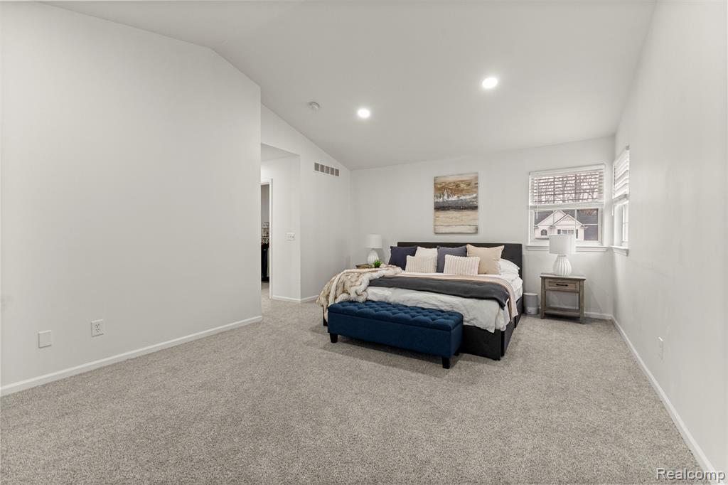 1065 Equestrian Drive, South Lyon, MI, 48178