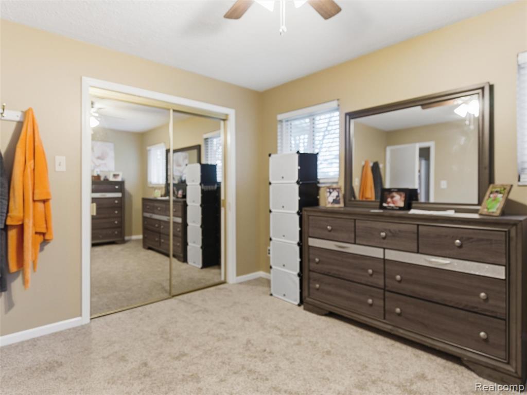 8878 Merriman Road, Livonia, MI 48150 — Photo 20