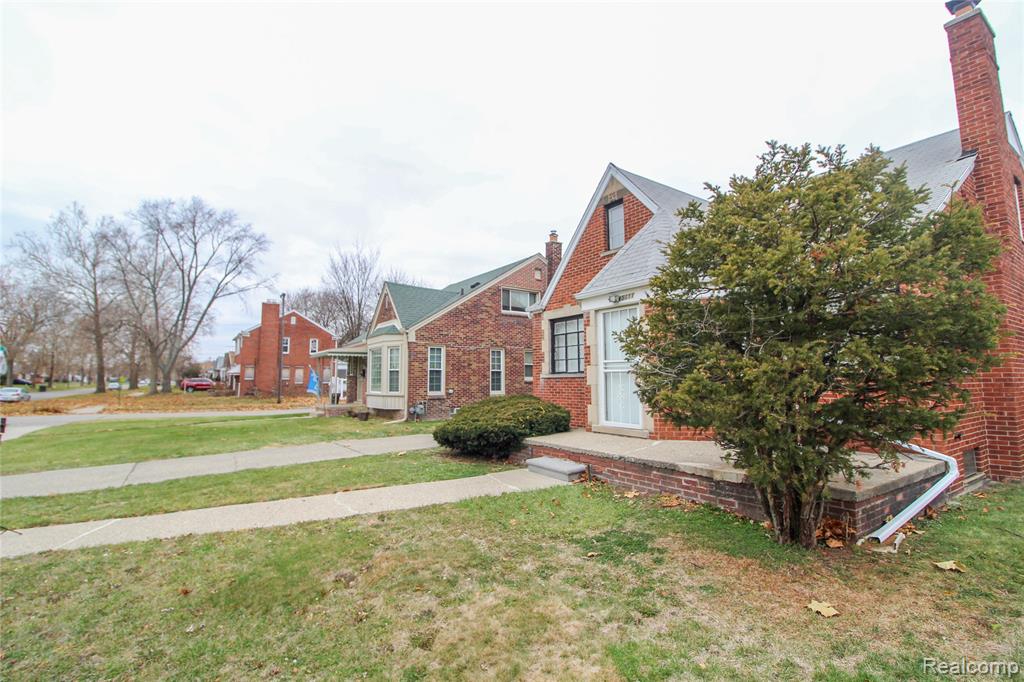 15611 Spring Garden Street, Detroit, MI 48205 — Photo 3
