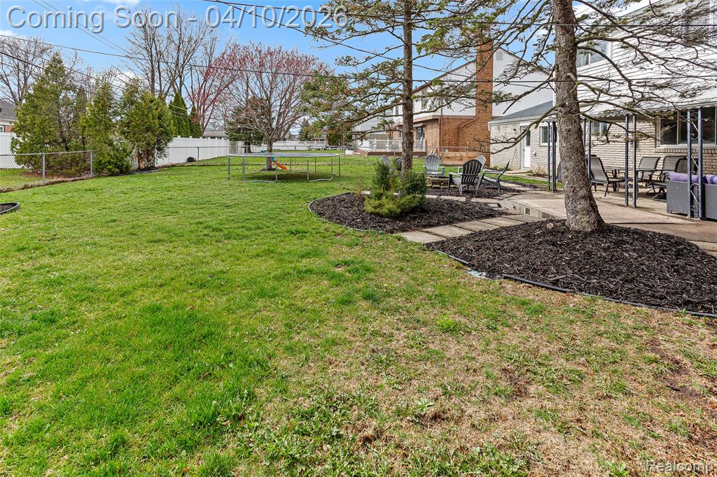 4594 Barcroft Way, Sterling Heights, MI 48310 — Photo 54