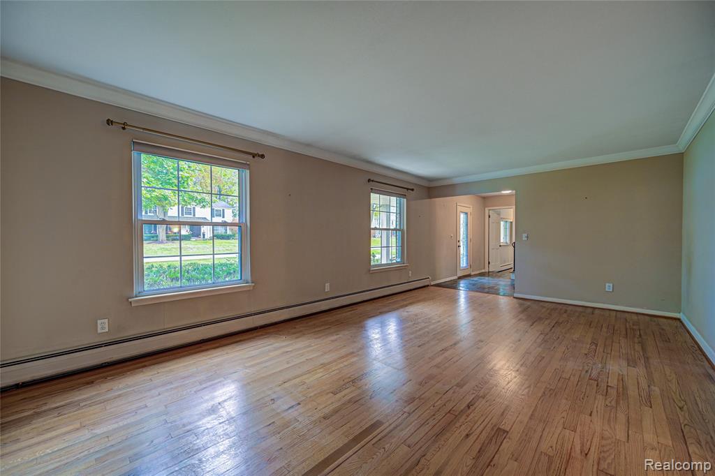 4435 Westover Drive, West Bloomfield, MI 48323 — Photo 8