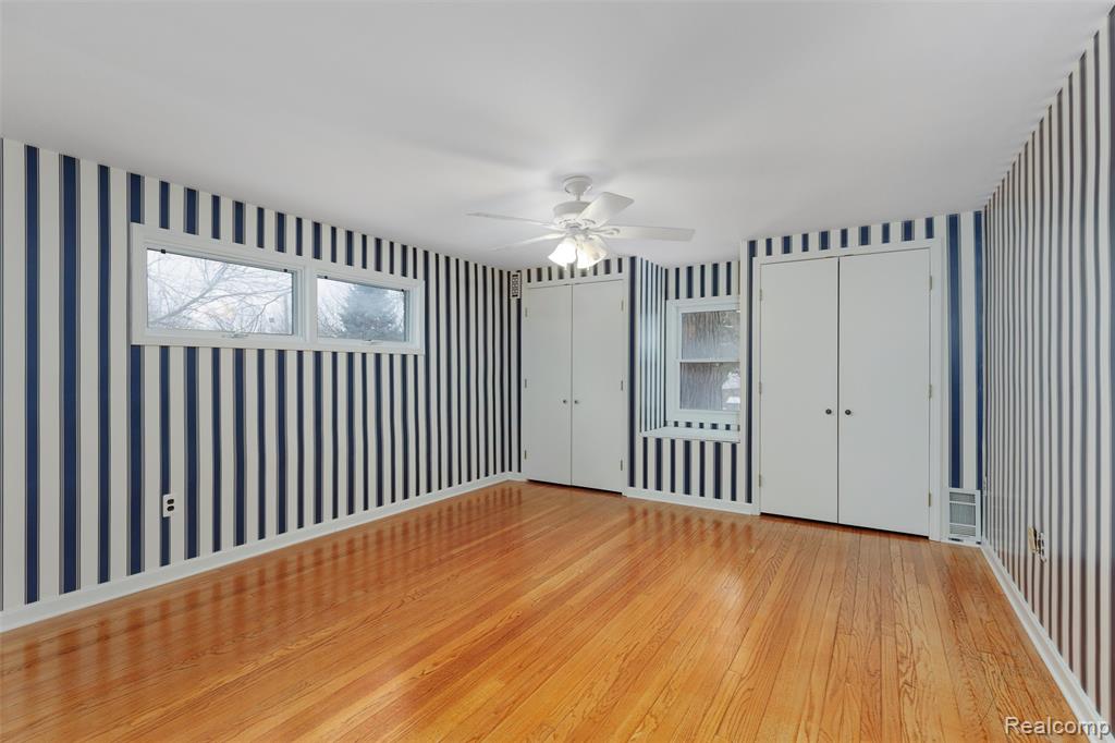 12935 Victoria Avenue, Huntington Woods, MI — Photo 29