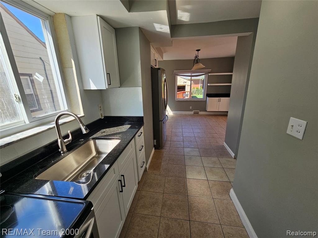 5215 CURTIS Street, Dearborn, MI 48126 — Photo 14