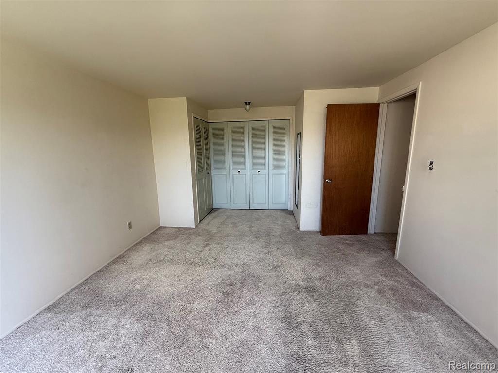 8251 Kennedy Circle, 3, Warren, MI 48093 — Photo 9