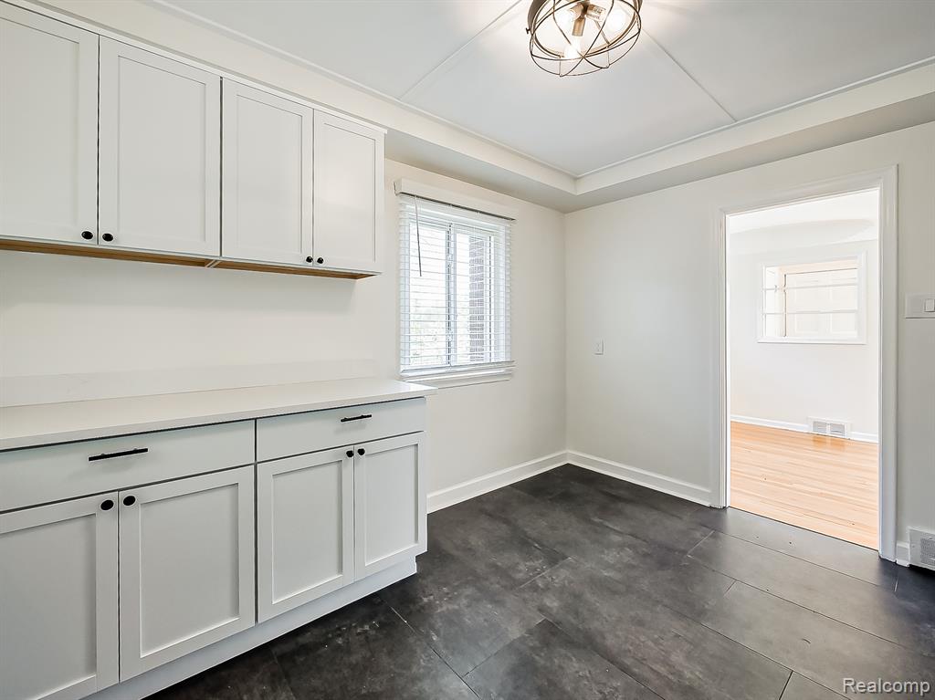 8701 Brookville Road, Plymouth, MI 48170 — Photo 6