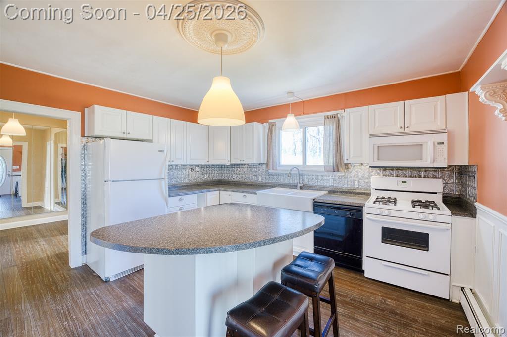 2218 Wixom Road, Commerce Twp, MI 48382 — Photo 10