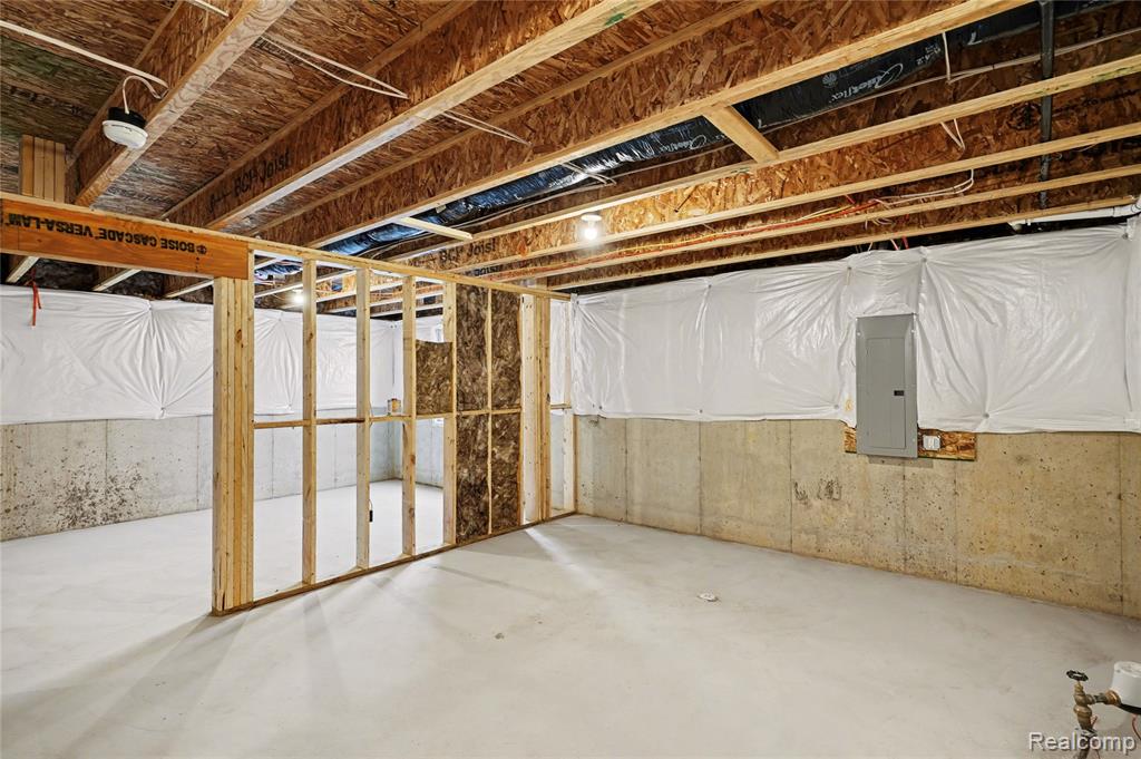 11159 Pheasant Run Drive, Clio, MI 48420 — Photo 15