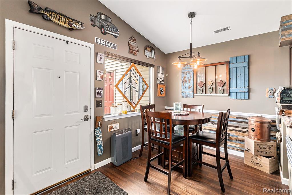 313 Spring Brooke Drive, Brighton, MI 48116 — Photo 17