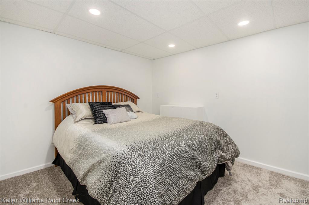 850 Box Canyon Court, Rochester Hills, MI 48309 — Photo 33