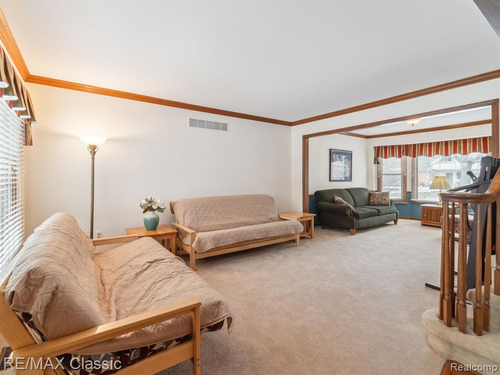 41830 PON MEADOW Drive, Northville, MI 48168 — Photo 5