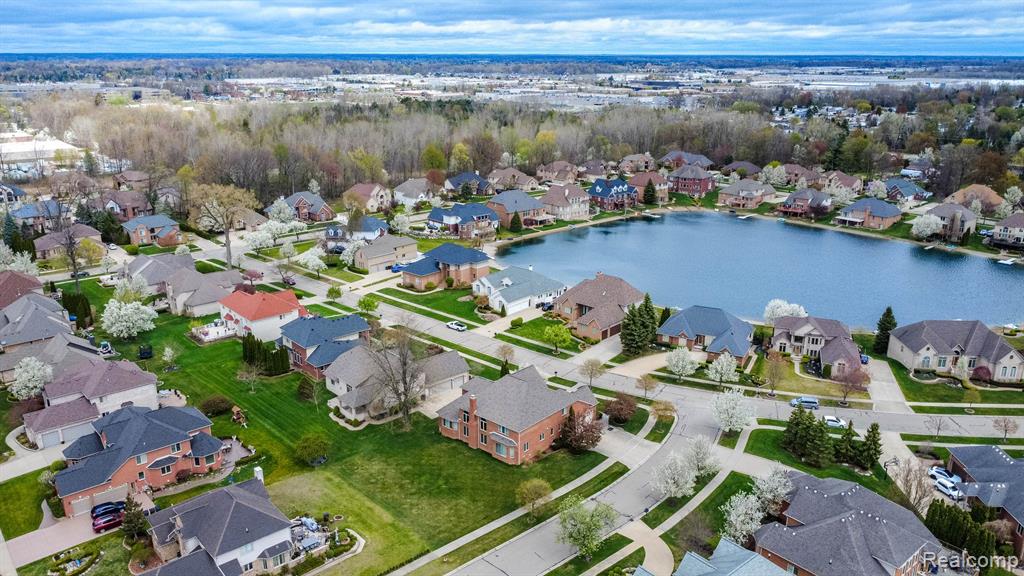49759 Lakebridge Drive, Shelby Twp, MI 48315 — Photo 65